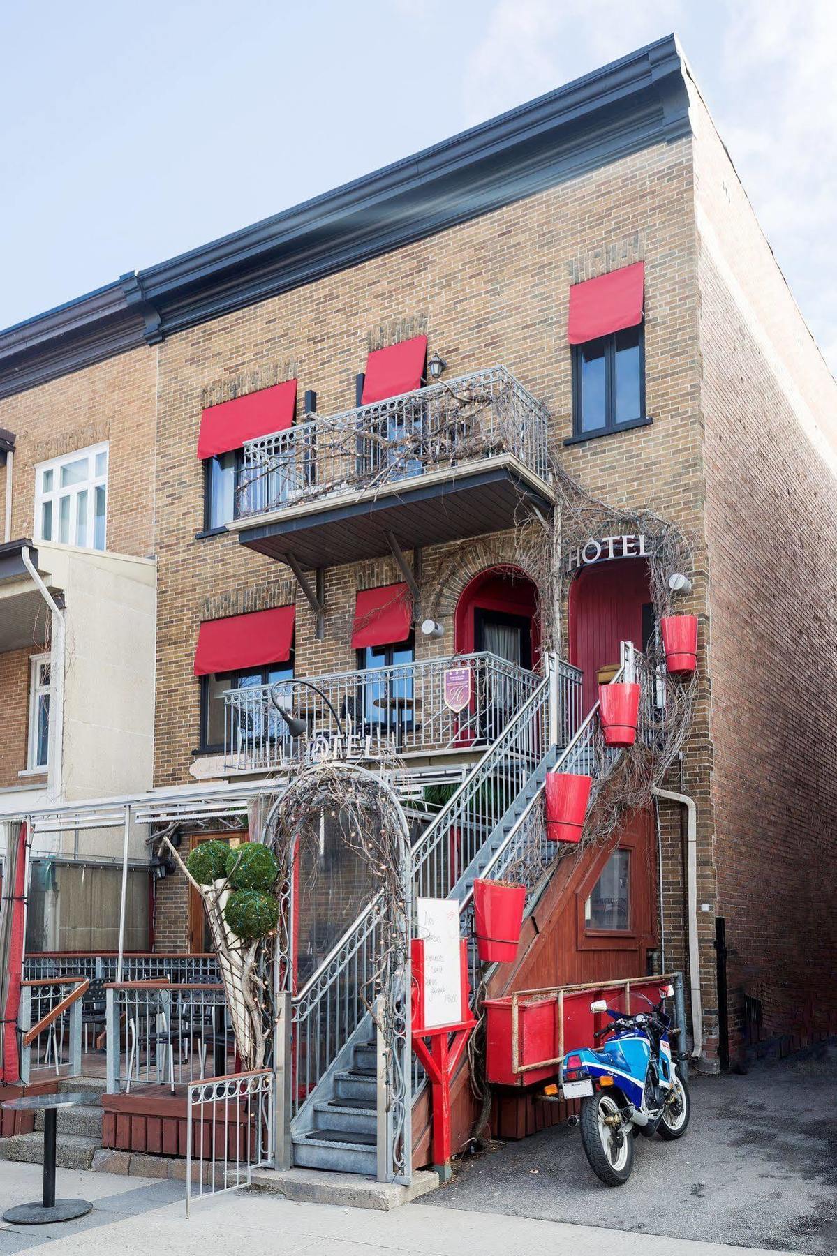 Petit Hôtel - Café Krieghoff Quebeque Exterior foto